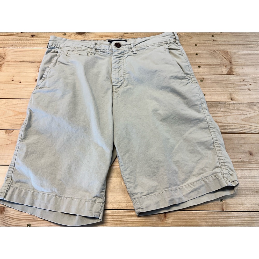 American Eagle Classic Flex Khaki Shorts Casual Everyday Mens Size 28